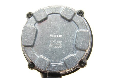 Насос охолоджуючої рідини nrf 390049