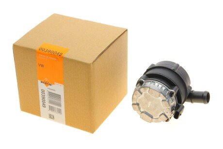 Насос охолоджуючої рідини nrf 390049