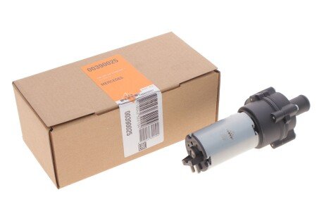 Насос рециркуляции воды, система подогрева двигателя MERCEDES 93- nrf 390025