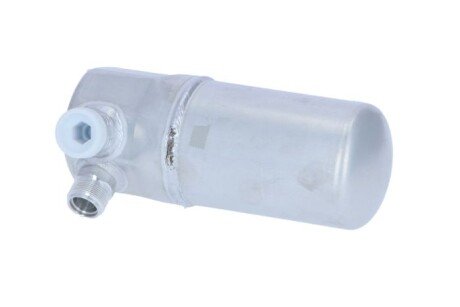 Осушувач АС Audi A6 2.5 TDi 1994/07 > 1997/03 nrf 33082 на Ауди 100 с4