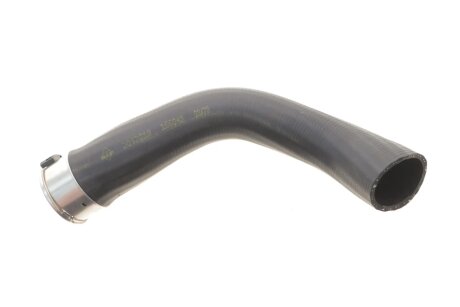 Патрубок интеркулера (турбины) nrf 166043 на Рено Clio