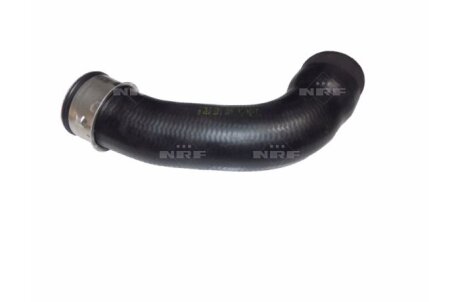 Патрубок интеркулера (турбины) nrf 166061