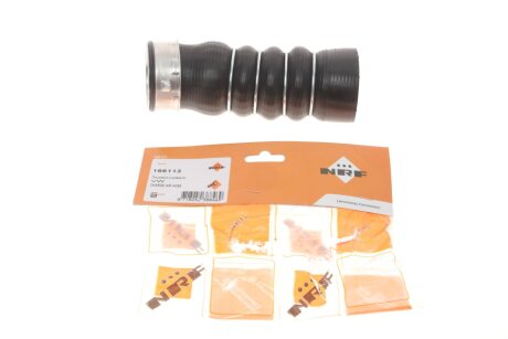 Патрубок інтеркулера (турбіни) nrf 166113 на Фольксваген Гольф плюс