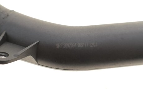 Патрубок интеркулера (турбины) nrf 166177