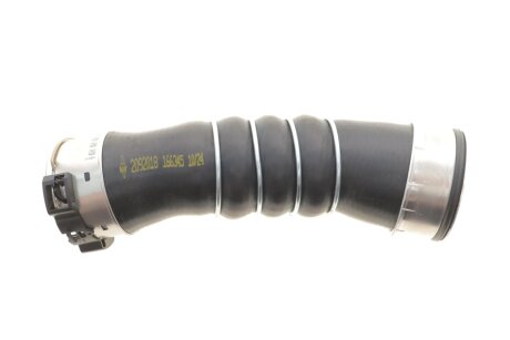 Патрубок интеркулера (турбины) nrf 166345 на Бмв E87