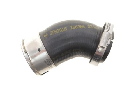Патрубок интеркулера (турбины) nrf 166366 на Фольксваген Транспортер т5