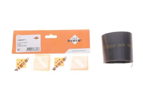 Патрубок интеркулера (турбины) nrf 166071