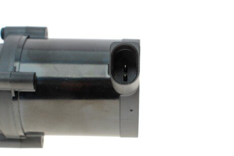 Помпа водяна nrf 390004