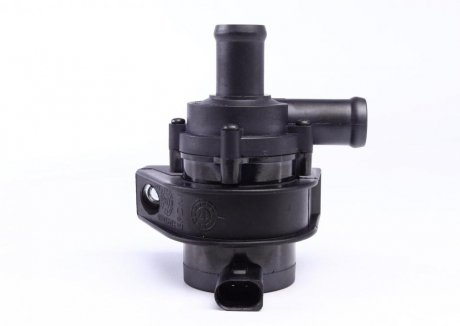 Помпа водяна nrf 390013