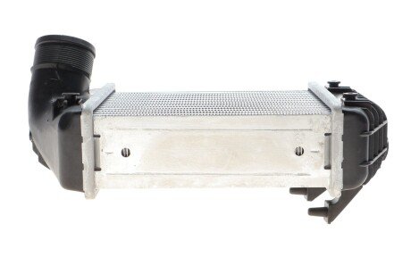 Радиатор интеркулера nrf 30015