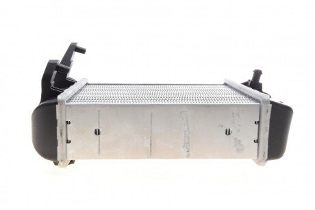 Радиатор интеркулера nrf 30148A