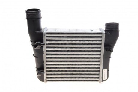 Радиатор интеркулера nrf 30148A