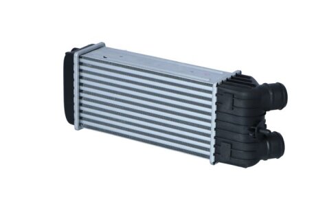 Радиатор интеркулера nrf 30196