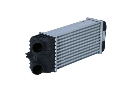 Радиатор интеркулера nrf 30196