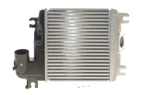 Радиатор интеркулера nrf 30455 на Тойота Хайлюкс