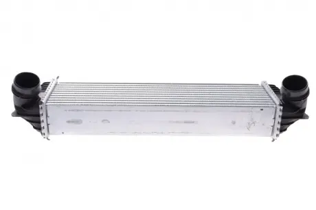 Радиатор интеркулера NRF 30523 Бмв 7 серии
