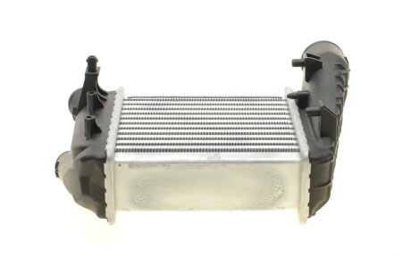 Радиатор интеркулера nrf 30754