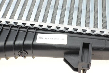 Радиатор интеркулера nrf 30796