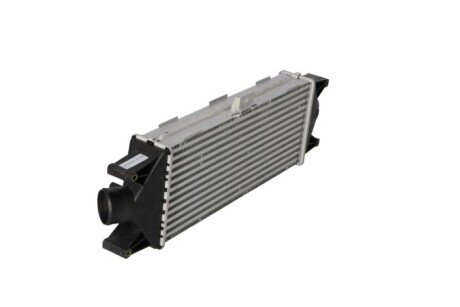 Радиатор интеркулера nrf 30879