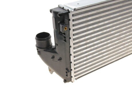 Радиатор интеркулера nrf 309077