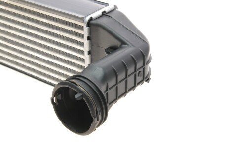 Радиатор интеркулера nrf 30975