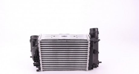 Радиатор интеркулера nrf 30984