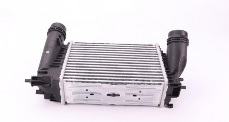 Радиатор интеркулера nrf 30984