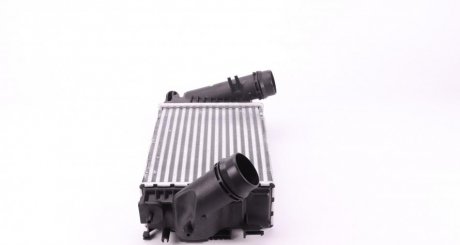 Радиатор интеркулера nrf 30984