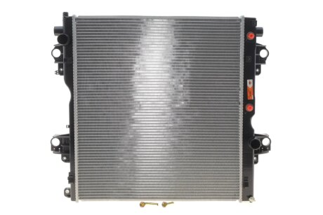 Радиатор интеркулера nrf 550018