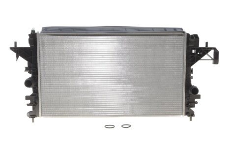 Радиатор интеркулера nrf 550063 на Опель Астра к