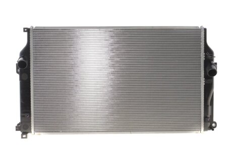 Радиатор интеркулера nrf 550111 на Тойота Рав-4