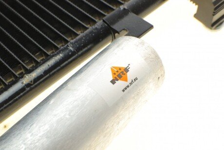 Радіатор кондиціонера nrf 350042