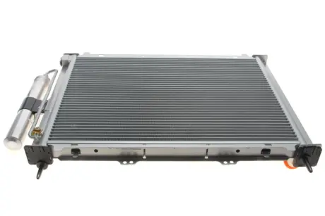 Радиатор охлаждения двигателя NRF 350058 Рено Express