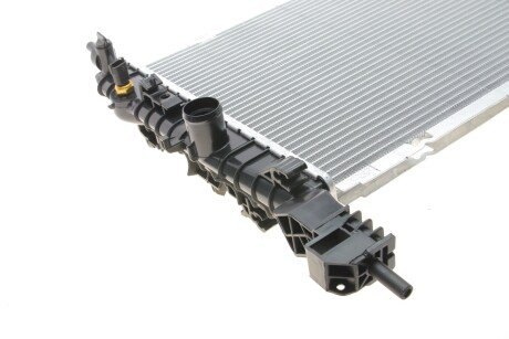 Радіатор охолодження двигуна nrf 50038