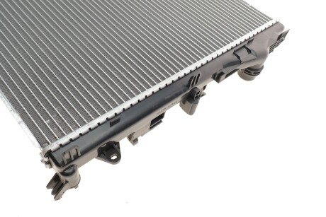 Радіатор охолодження двигуна nrf 50041