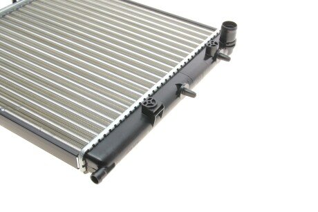 Радиатор охлаждения двигателя nrf 50429A