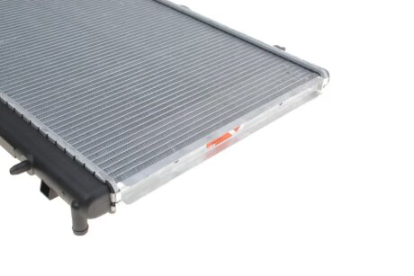 Радиатор охлаждения двигателя nrf 50438