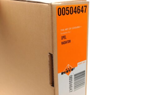 Радіатор охолодження двигуна nrf 504647