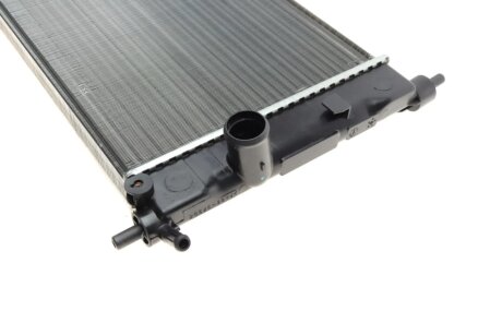 Радиатор охлаждения двигателя nrf 50551