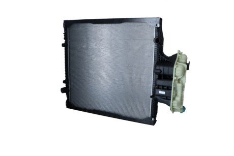 Радиатор охлаждения двигателя nrf 50588 на Лексус Gx470