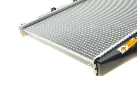 Радіатор охолодження двигуна nrf 506728