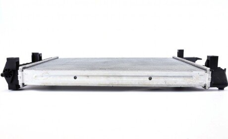 Радиатор охлаждения двигателя nrf 507527