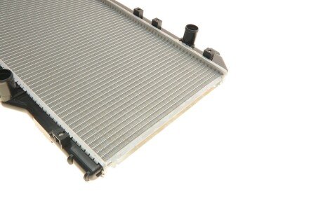 Радиатор охлаждения двигателя nrf 507590