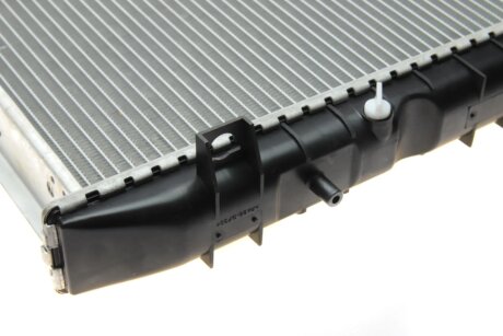 Радіатор охолодження двигуна nrf 509532