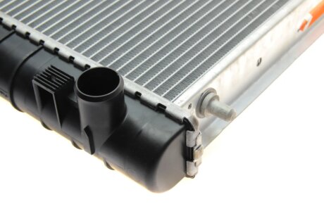 Радіатор охолодження двигуна nrf 509532