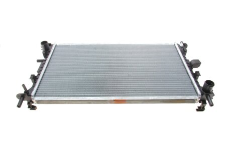 Радіатор охолодження двигуна nrf 509638