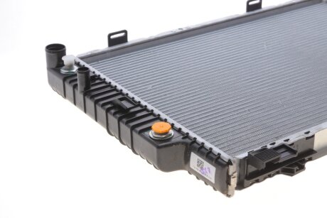 Радиатор охлаждения двигателя nrf 51282