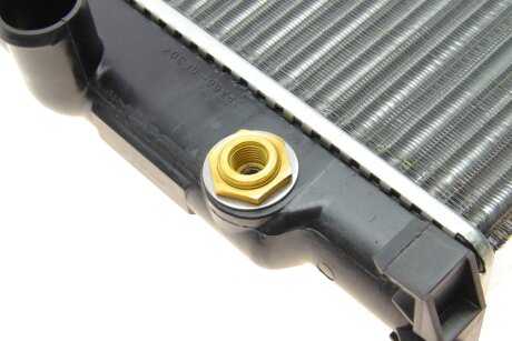 Радиатор охлаждения двигателя nrf 513508A