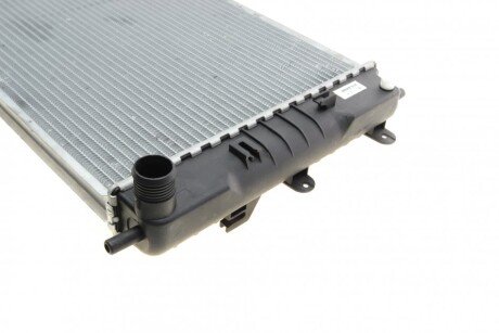 Радиатор охлаждения двигателя nrf 514436