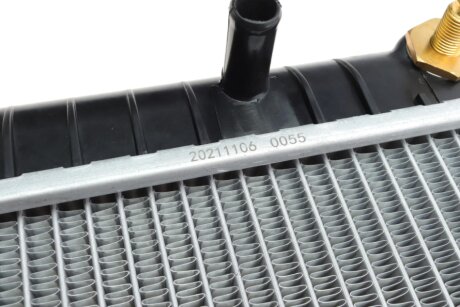 Радиатор охлаждения двигателя nrf 514782